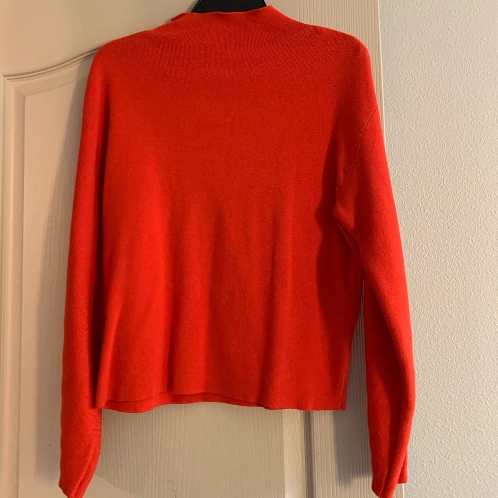 H&M sweater